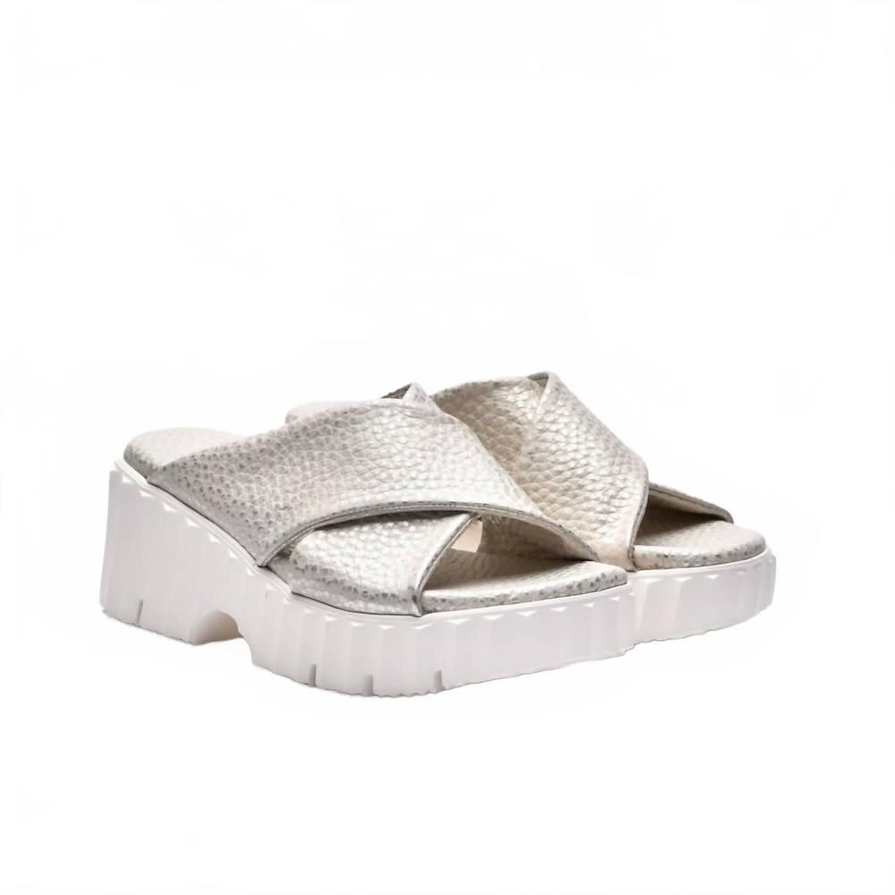 NEW SOFTWAVES women's marini sandals in platino